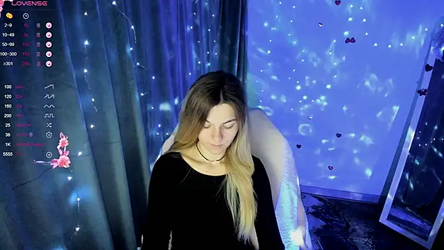 Snapshot of Sweet_me_ chatting on 6, 11, 2025 Sweet me online show from 6, 11, 2025