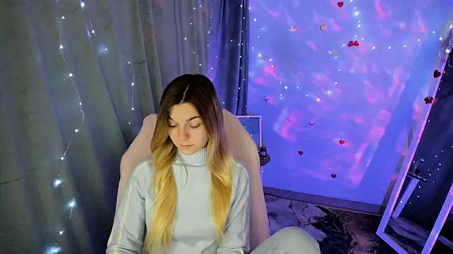 Snapshot of Sweet_me_ chatting on 28, 11, 2025 Sweet me online show from 28, 11, 2025