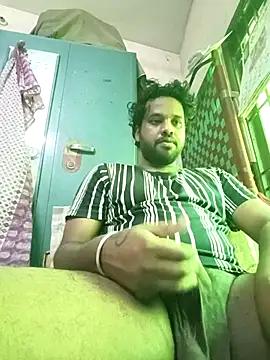 Snapshot of Dinesh2151@xh chatting on 30, 4, 2026 Dinesh2151xh online show from 30, 4, 2026