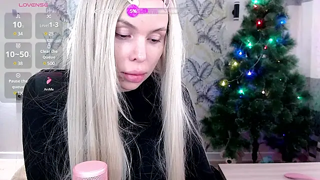Snapshot of Marmalade_Fox chatting on 14, 1, 2025 Marmalade Fox online show from 14, 1, 2025