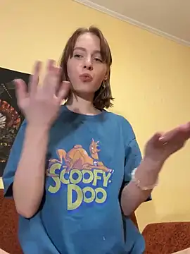 Crayzy Luv online show from 15, 1, 2025