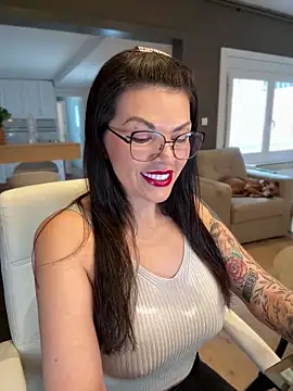 CarlaConnor80 online show from 19, 1, 2025