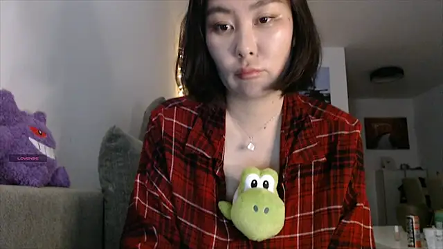 Kunimitsuu  online show from 24, 9, 2025