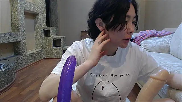 Kunimitsuu  online show from 16, 2, 2025