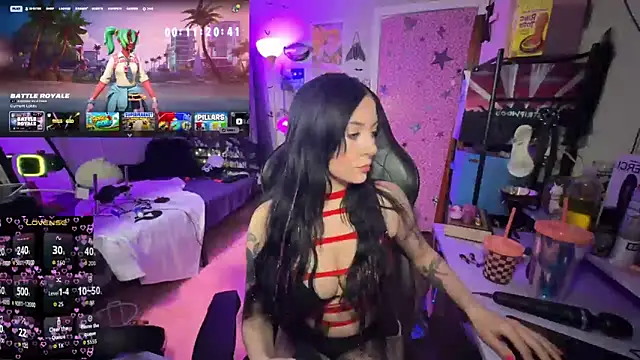 Snapshot of marleymaxwell chatting on 20, 6, 2026 marleymaxwell online show from 20, 6, 2026