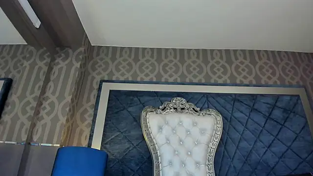 Janna Rousse  online show from 4, 2, 2026