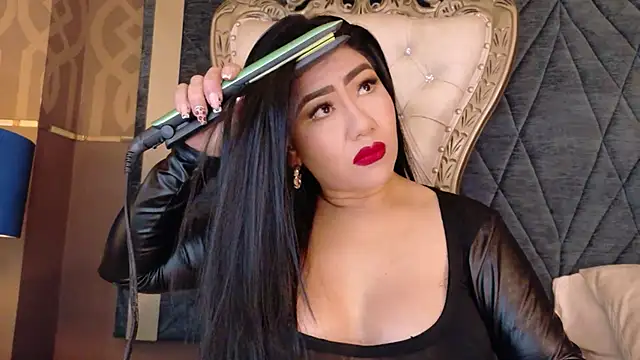 Janna Rousse  online show from 30, 6, 2026