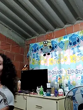 Nadia Monroe online show from 2, 12, 2025