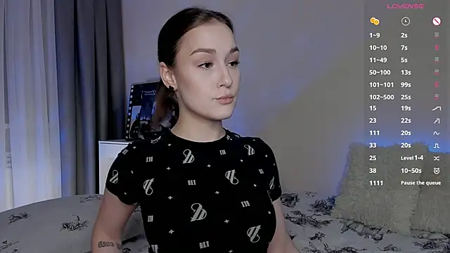 Snapshot of _RocketWay_ chatting on 5, 2, 2025 RocketWay online show from 5, 2, 2025