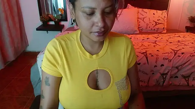 Snapshot of Dominik_girl chatting on 10, 6, 2026 Dominik girl online show from 10, 6, 2026
