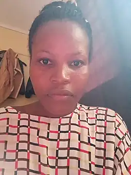 petite babe online show from 17, 1, 2026