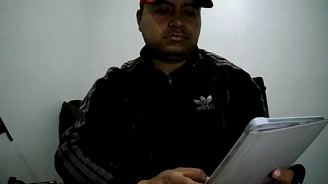 Potro23hotzen online show from 7, 1, 2025