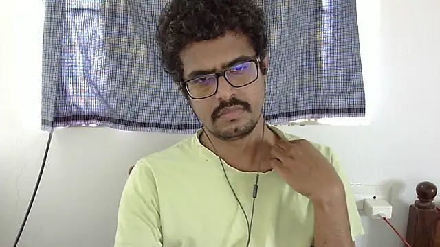 The SHY uncut online show from 26, 10, 2025