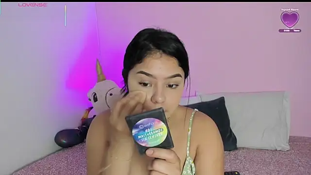 Oriana Guzman online show from 20, 10, 2025