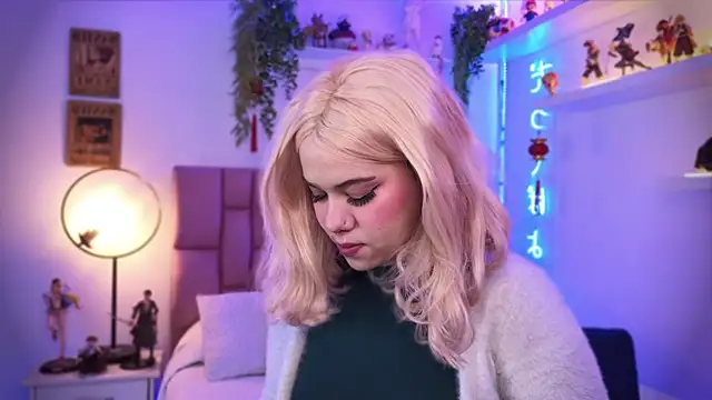 albaismynameX online show from 17, 12, 2025