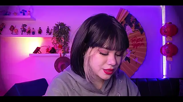 albaismynameX online show from 10, 3, 2026