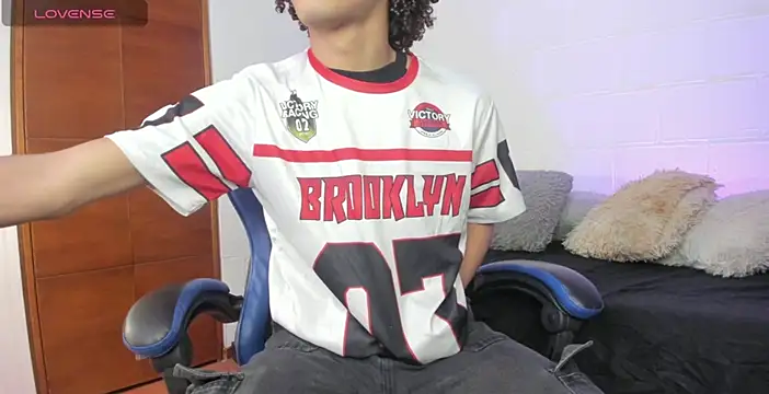 kleo helenos online show from 1, 12, 2025