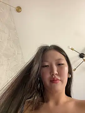 Aiko Yumi online show from 4, 12, 2024