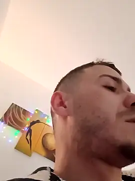 Snapshot of BenDover313OF chatting on 17, 12, 2024 BenDover313OF online show from 17, 12, 2024