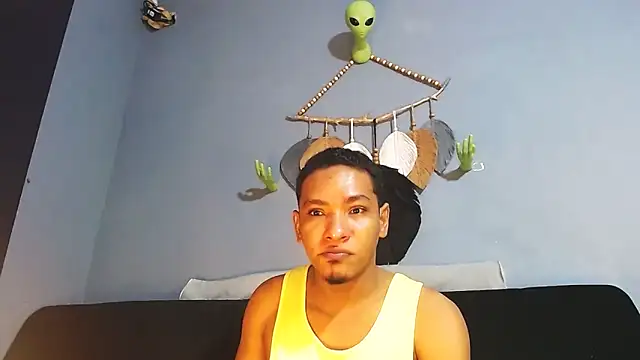 Snapshot of Grandeygruesa1 chatting on 30, 5, 2026 Grandeygruesa1 online show from 30, 5, 2026