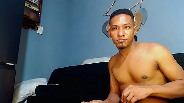 Grandeygruesa1 online show from 17, 2, 2025