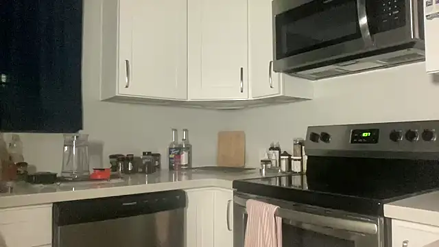 NatalieKneals online show from 17, 1, 2026