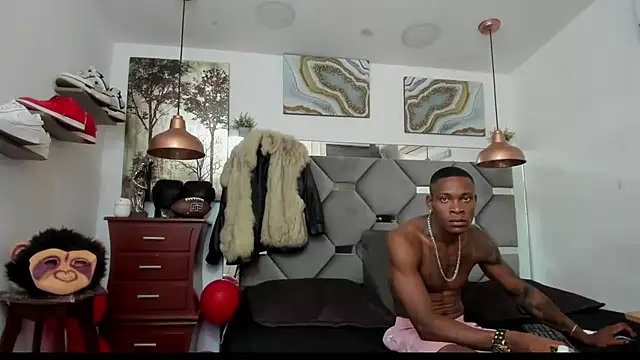 Snapshot of KING_FIT chatting on 11, 9, 2025 KING FIT online show from 11, 9, 2025