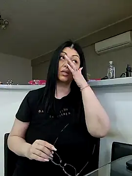 Milf Abigail online show from 27, 2, 2025