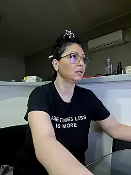 Milf Abigail online show from 21, 3, 2025