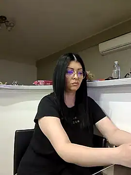 Milf Abigail online show from 27, 2, 2025