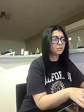 Milf Abigail online show from 24, 10, 2025