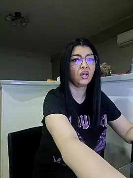 Milf Abigail online show from 9, 3, 2025