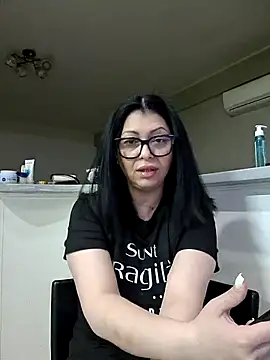 Milf Abigail online show from 24, 2, 2026