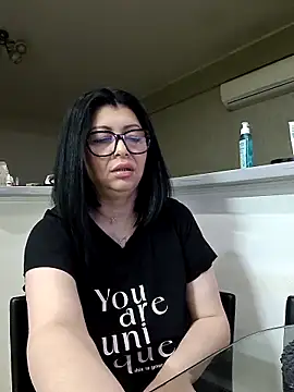 Snapshot of Milf_Abigail chatting on 24, 4, 2026 Milf Abigail online show from 24, 4, 2026