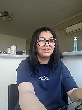 Snapshot of Milf_Abigail chatting on 27, 5, 2026 Milf Abigail online show from 27, 5, 2026