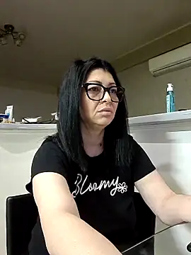 Milf Abigail online show from 7, 3, 2026