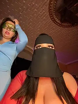 Snapshot of ORLA86 chatting on 21, 11, 2025 ORLA86 online show from 21, 11, 2025