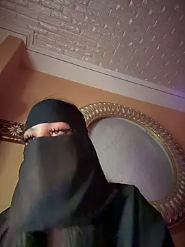 Snapshot of ORLA86 chatting on 14, 11, 2025 ORLA86 online show from 14, 11, 2025