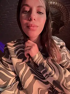 Snapshot of ORLA86 chatting on 14, 11, 2025 ORLA86 online show from 14, 11, 2025