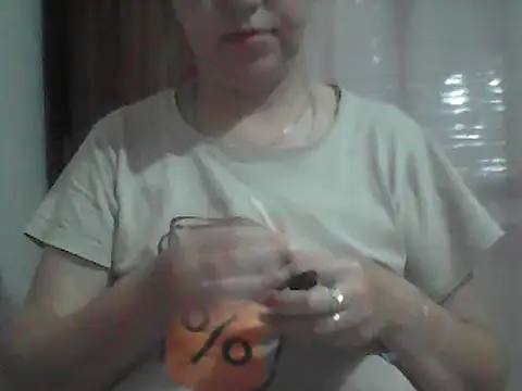 Snapshot of AnaXBerry chatting on 27, 6, 2026 AnaXBerry online show from 27, 6, 2026