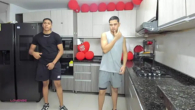 badguyss bisex online show from 23, 9, 2025