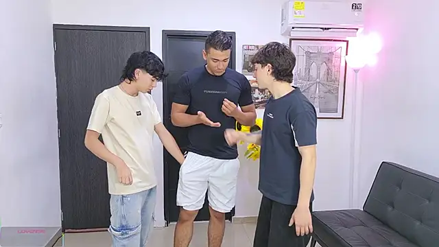 badguyss bisex online show from 21, 4, 2026