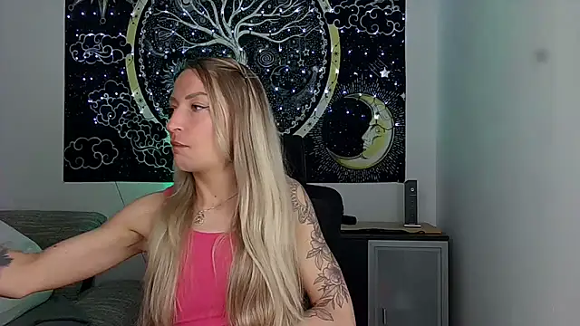 SexxyLiviaa online show from 8, 4, 2026