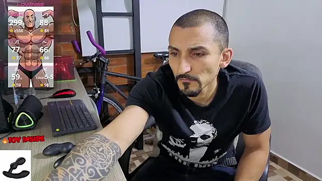 Snapshot of Marck_Muscle chatting on 15, 6, 2026 Marck Muscle online show from 15, 6, 2026