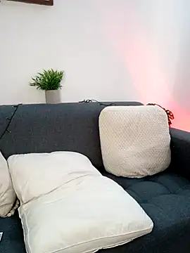 Buttyy Cherry online show from 28, 3, 2026