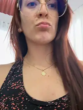 Buttyy Cherry online show from 6, 1, 2026