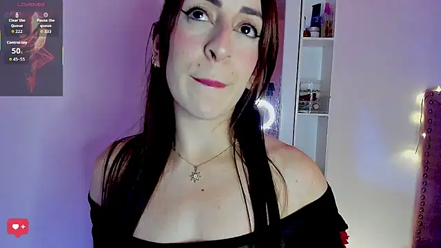 Buttyy Cherry online show from 23, 9, 2025