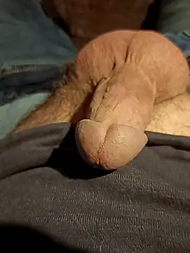Snapshot of massive_cum chatting on 2, 10, 2025 massive cum online show from 2, 10, 2025