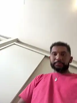 MiddlingAffluent online show from 1, 3, 2026