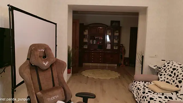 Neko Kimiko online show from 15, 2, 2026